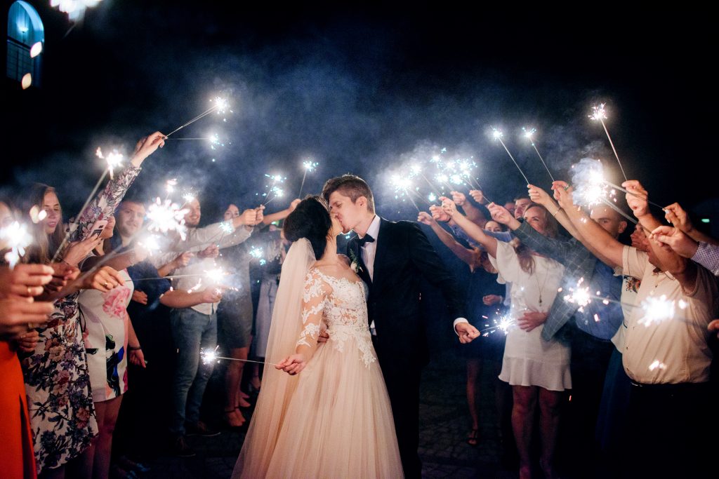 Cierges magiques et leurs effets sur vos photos de mariage Cierges magiques et leurs effets sur vos photos de mariage
